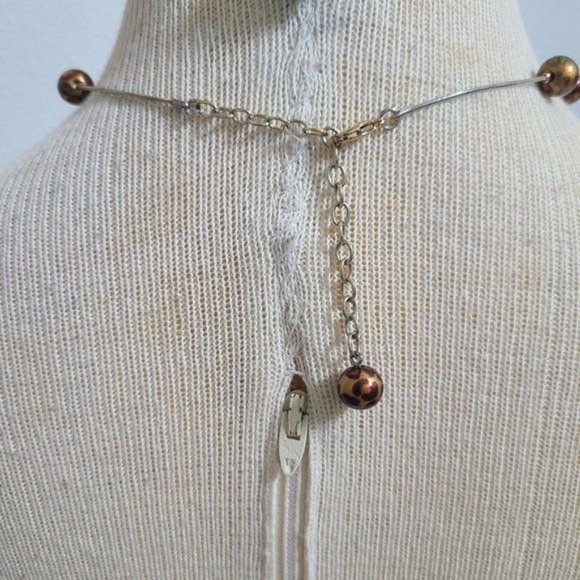 Bead Animal Patterned Necklace - Picture 10 of 10